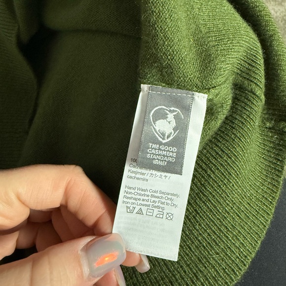 Women’s J. Crew Cashmere classic-fit crewneck sweater | -Size xs - Picture 7 of 9